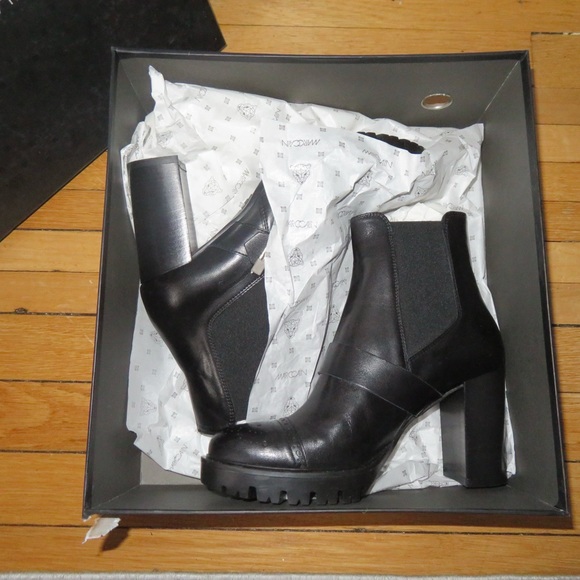 Brand new in the box Marccain Ankle boot size 7 - Picture 11 of 11